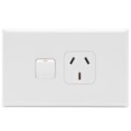 PDL 600 SERIES SINGLE HORIZONTAL SWITCHED SOCKET OUTLET - 10A, WHITE