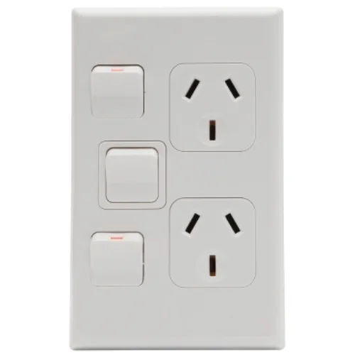 PDL692XWH PDL 600 Outlet double 10A V & SW WH - Image 1